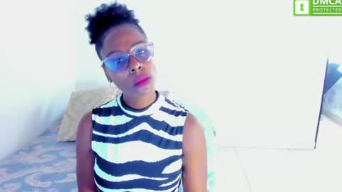 Snapshot of ginger_smil chatting on July 27, 2026, 12:34 pm Diana online show from July 27, 2026, 12:34 pm