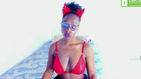 Snapshot of ginger_smil chatting on July 28, 2026, 12:45 pm Diana online show from July 28, 2026, 12:45 pm
