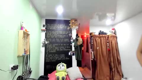 Snapshot of ginger_sweetty chatting on June 16, 2026, 11:18 pm Ginger online show from June 16, 2026, 11:18 pm