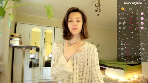 Snapshot of gingerbread__house chatting on December 11, 2024, 11:30 am Vasilisa online show from December 11, 2024, 11:30 am