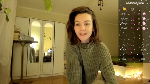 Snapshot of gingerbread__house chatting on December 12, 2024, 3:16 pm Vasilisa online show from December 12, 2024, 3:16 pm