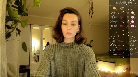 Snapshot of gingerbread__house chatting on December 24, 2024, 5:13 pm Vasilisa online show from December 24, 2024, 5:13 pm