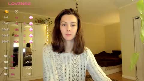 Snapshot of gingerbread__house chatting on November 21, 2025, 3:11 pm Vasilisa online show from November 21, 2025, 3:11 pm