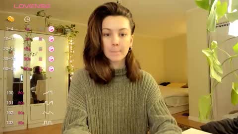 Snapshot of gingerbread__house chatting on November 30, 2025, 5:39 pm Vasilisa online show from November 30, 2025, 5:39 pm