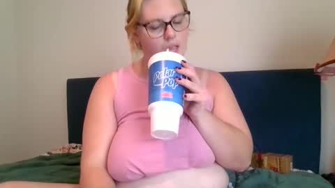 Snapshot of gingersnnapppp chatting on May 13, 2026, 3:42 pm gingersnnapppp online show from May 13, 2026, 3:42 pm