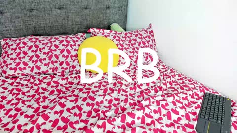 Snapshot of gingersophie_ chatting on December 10, 2024, 6:54 am Sophie online show from December 10, 2024, 6:54 am