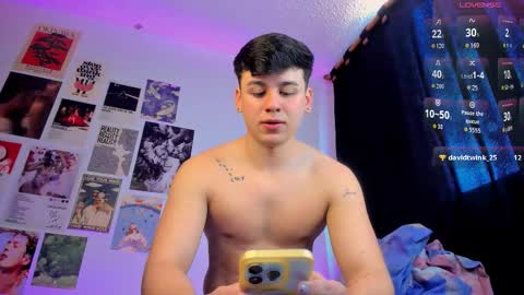 Snapshot of gingertwink_n chatting on November 30, 2025, 4:33 pm Josh Mills online show from November 30, 2025, 4:33 pm