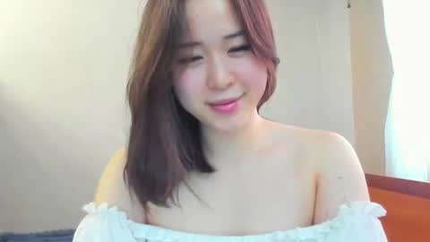 Ginny online show from June 9, 2026, 1:56 pm