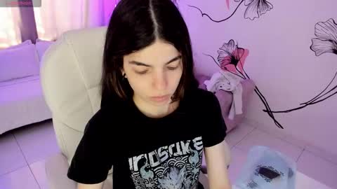 Kendall online show from February 10, 2026, 1:26 pm