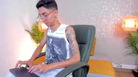 Gio Carangi online show from February 22, 2026, 4:02 am