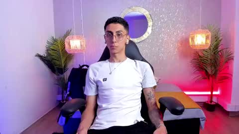 Gio Carangi online show from April 28, 2026, 3:22 am