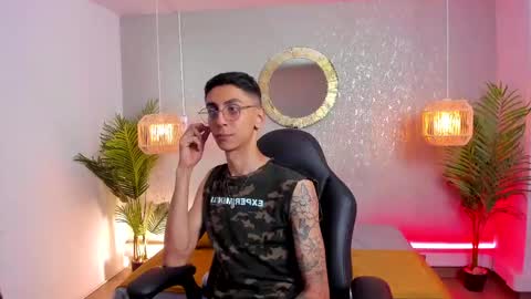 Snapshot of gio_carangi chatting on May 7, 2026, 2:50 am Gio Carangi online show from May 7, 2026, 2:50 am