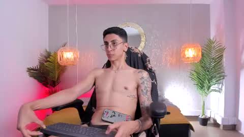 Snapshot of gio_carangi chatting on June 18, 2026, 9:14 am Gio Carangi online show from June 18, 2026, 9:14 am