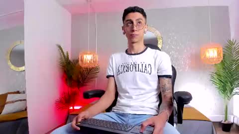 Snapshot of gio_carangi chatting on July 1, 2026, 2:46 am Gio Carangi online show from July 1, 2026, 2:46 am