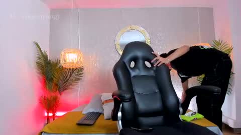 Snapshot of gio_carangi chatting on August 2, 2026, 3:05 am Gio Carangi online show from August 2, 2026, 3:05 am