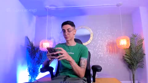 Snapshot of gio_carangi chatting on August 5, 2026, 4:04 am Gio Carangi online show from August 5, 2026, 4:04 am