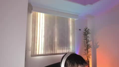 Snapshot of gio_russo chatting on June 15, 2026, 9:06 pm GioRusso online show from June 15, 2026, 9:06 pm