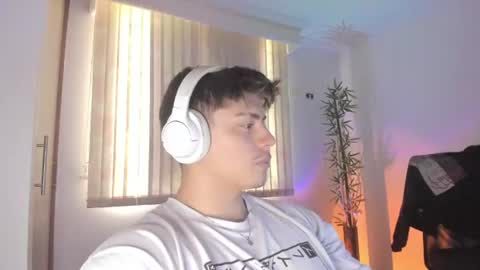 Snapshot of gio_russo chatting on July 22, 2026, 6:00 pm GioRusso online show from July 22, 2026, 6:00 pm