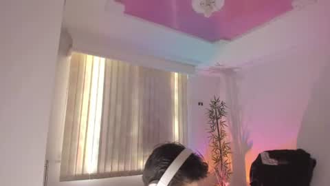 Snapshot of gio_russo chatting on July 27, 2026, 4:25 pm GioRusso online show from July 27, 2026, 4:25 pm