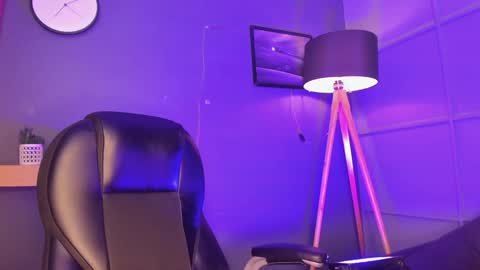 Giovanna  online show from January 16, 2025, 7:28 am