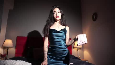 Giovanna  online show from June 5, 2026, 5:03 am
