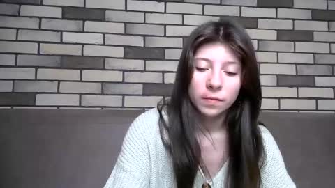 Snapshot of girl_cute007 chatting on May 25, 2026, 10:49 pm girl_cute007 online show from May 25, 2026, 10:49 pm