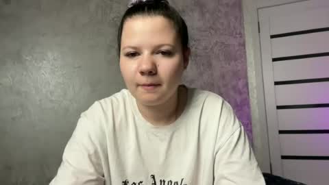 girl_cute07 online show from July 2, 2026, 6:47 pm