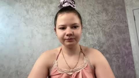 girl_cute07 online show from July 16, 2026, 2:23 pm