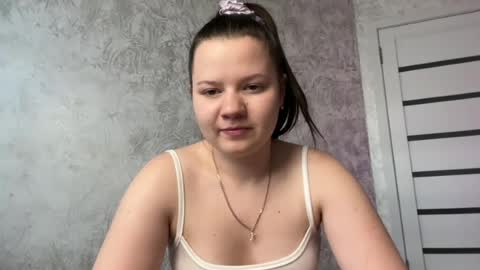 girl_cute07 online show from July 28, 2026, 2:24 pm