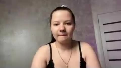 girl_cute07 online show from July 30, 2026, 5:45 pm