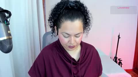 girl_inline online show from March 6, 2026, 11:34 pm