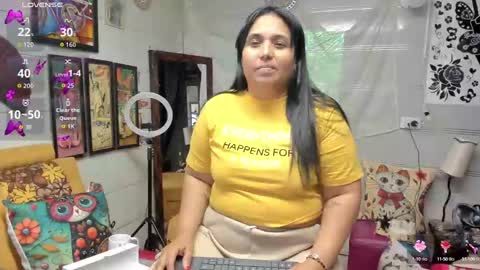 Snapshot of girl_luna_ chatting on September 27, 2025, 6:46 pm girl_luna_ online show from September 27, 2025, 6:46 pm