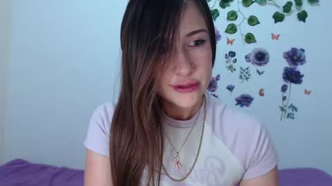 Snapshot of girl_naughty11 chatting on June 19, 2026, 11:41 pm Isabella online show from June 19, 2026, 11:41 pm
