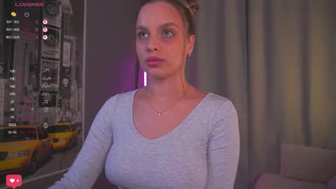 Kate online show from December 4, 2025, 6:27 pm