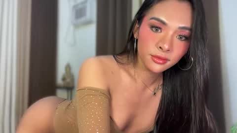 Snapshot of girlcock_dominantfucker chatting on May 22, 2026, 11:21 pm queen ronna online show from May 22, 2026, 11:21 pm