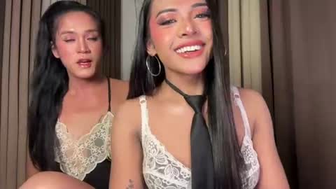 queen ronna online show from August 7, 2026, 4:42 pm