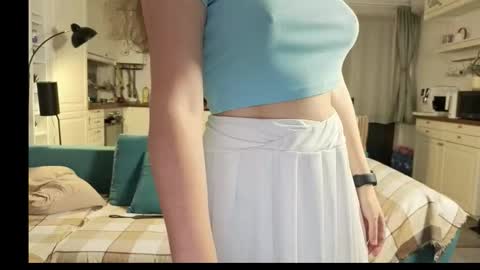 Girlfriend online show from November 13, 2025, 3:33 pm