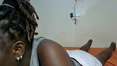 Sexy online show from January 7, 2026, 5:43 am