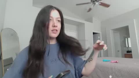 Snapshot of girlnextdoor702 chatting on March 10, 2025, 5:29 pm Jasmine online show from March 10, 2025, 5:29 pm