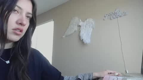 Jasmine online show from April 23, 2026, 4:53 pm