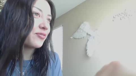 Snapshot of girlnextdoor702 chatting on June 5, 2026, 3:07 pm Jasmine online show from June 5, 2026, 3:07 pm
