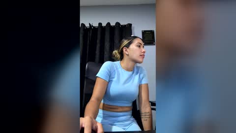 Snapshot of girlpinkxx chatting on March 5, 2026, 12:17 am girlpinkxx online show from March 5, 2026, 12:17 am