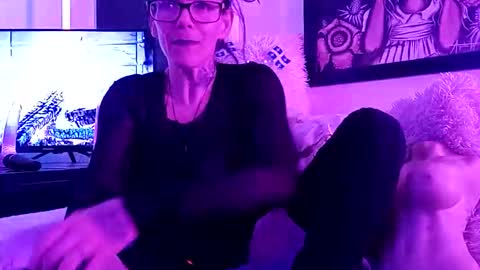 girls227445638252 online show from February 22, 2026, 4:35 am