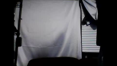 Snapshot of girthybat chatting on December 15, 2025, 6:28 am girthybat online show from December 15, 2025, 6:28 am