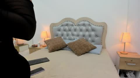 Snapshot of gisel_lara chatting on May 4, 2026, 11:39 am Gisel online show from May 4, 2026, 11:39 am
