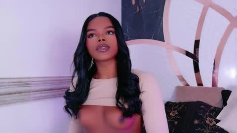 gisela_valencia online show from May 27, 2026, 12:57 pm