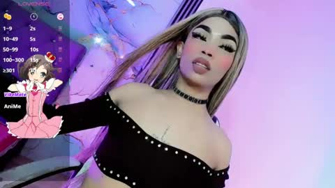 Snapshot of gisele_fox chatting on May 7, 2026, 10:48 pm Gisel online show from May 7, 2026, 10:48 pm