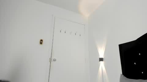Gisell online show from April 29, 2026, 1:37 pm