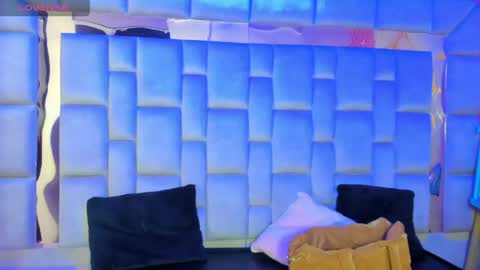 Snapshot of gisell_squirt chatting on May 4, 2026, 12:45 pm gisell_squirt online show from May 4, 2026, 12:45 pm