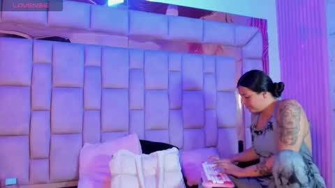 Snapshot of gisell_squirt chatting on June 5, 2026, 1:39 pm gisell_squirt online show from June 5, 2026, 1:39 pm